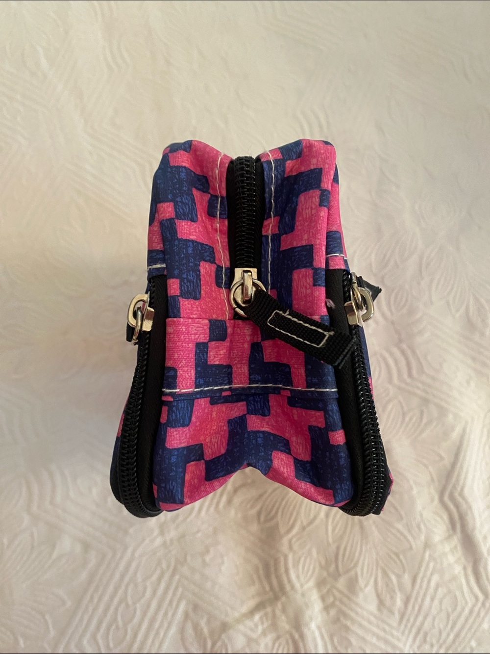 Scout Large Overpacker Foldable Bag with Matching Pouch & 3-Way Toiletry Bag - Picture 12 of 15